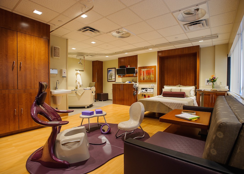 Image of BirthRite Floor Studio at University of Missouri Women&rsquo;s and Children&rsquo;s Hospital, USA